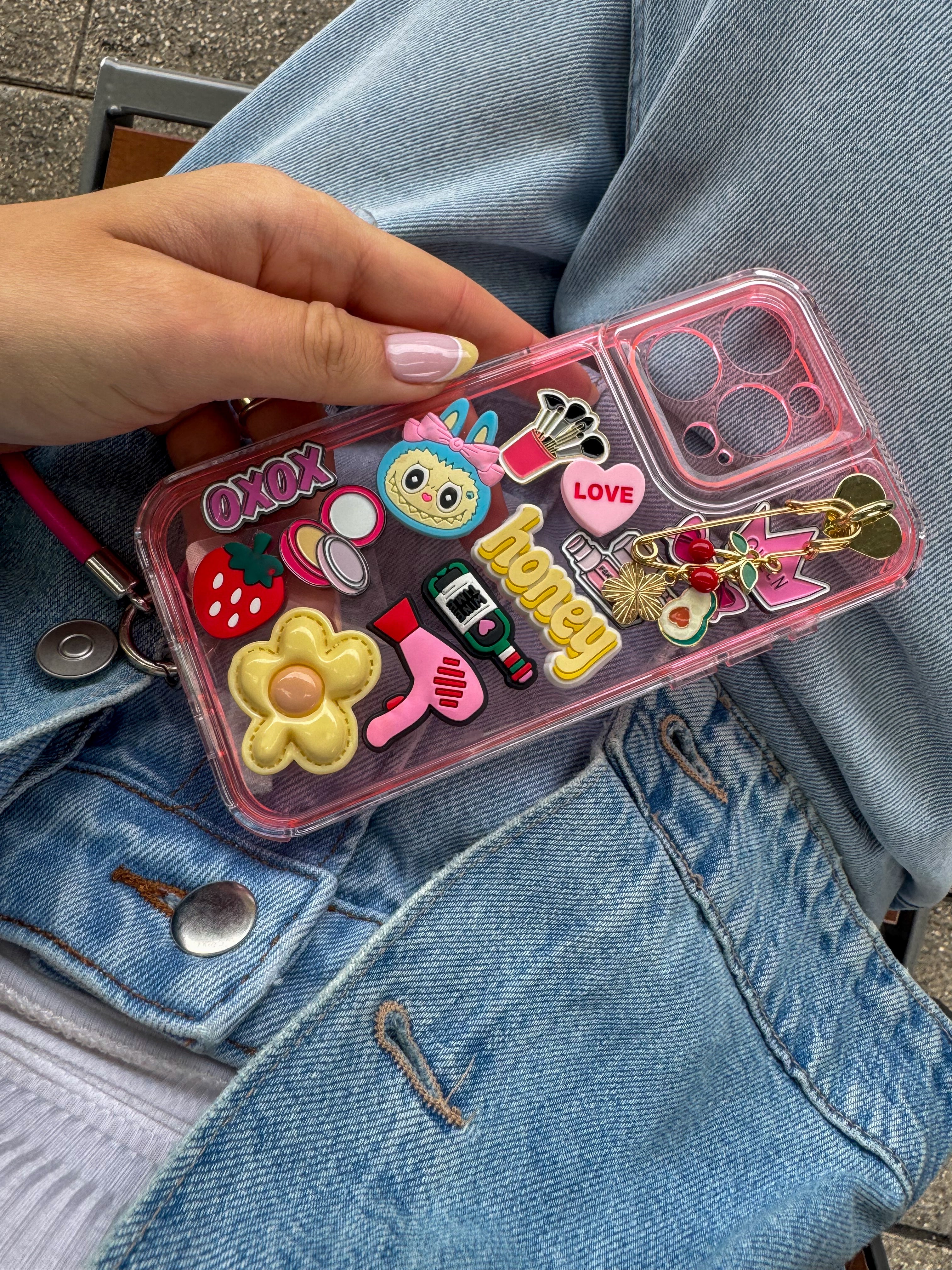 ✨ BaseCase™ – Neon Edition Handyhülle